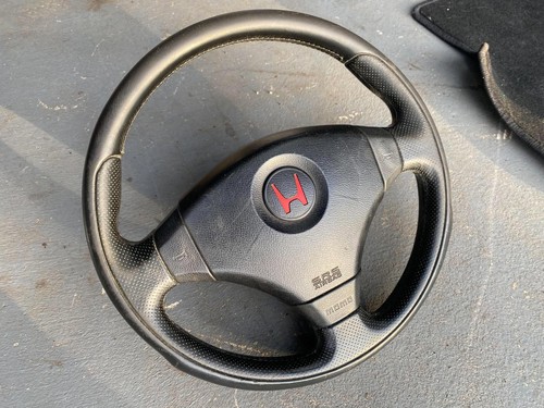 Momo steering wheel honda - momo,